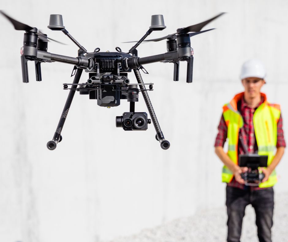 ¿Cómo son las flota de drones aéreos y acuáticos para mejoras la gestión portuaria?